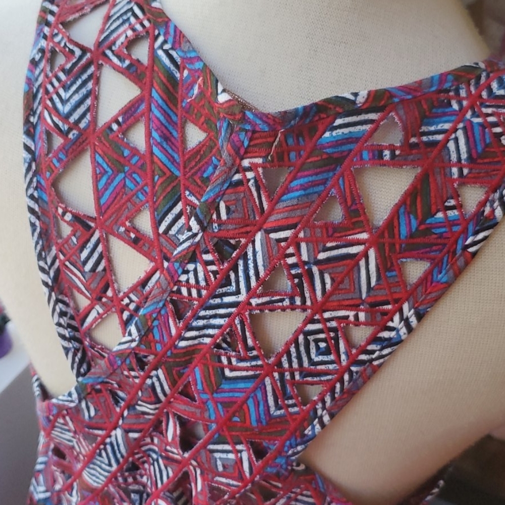 Ella moss sleeveless blouse szS embroidery detail NWOT